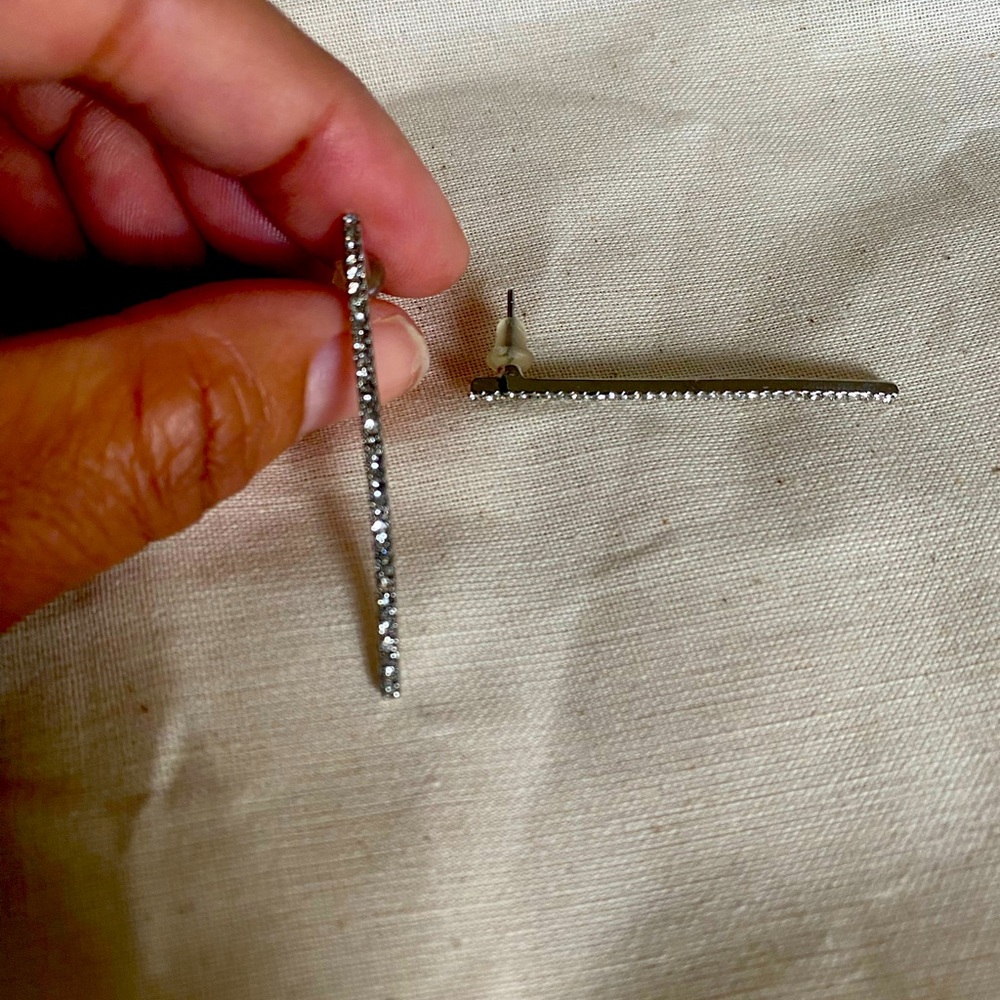 Brand new fashion earrings. Add a little sparkle to anything!